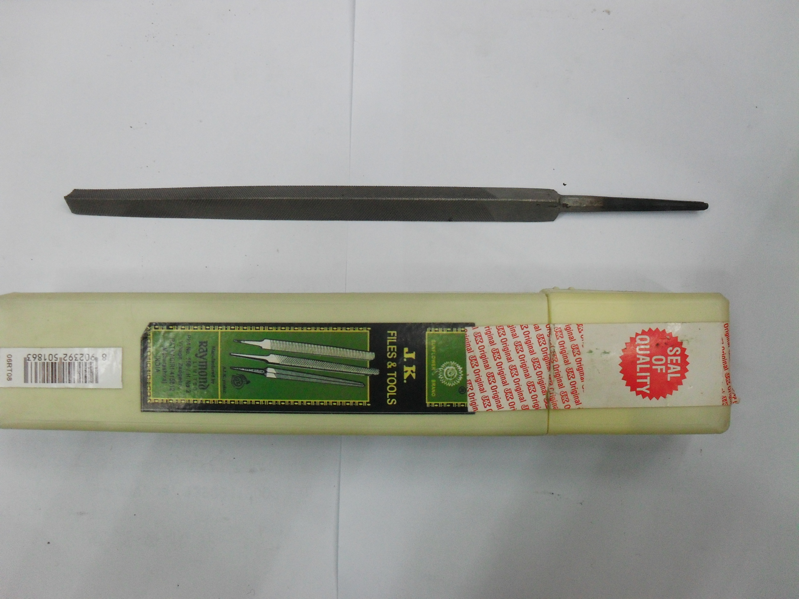 Heavy-duty narrow-row triangular file Specification image