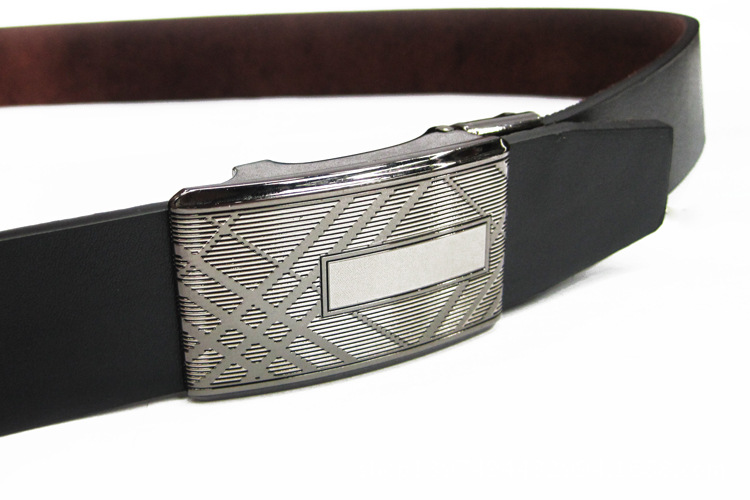 Automatic Buckle Men's Leather Belt Is A High-End And Atmospheric Choice With A Good Accessory For Formal Wear Specification drawing