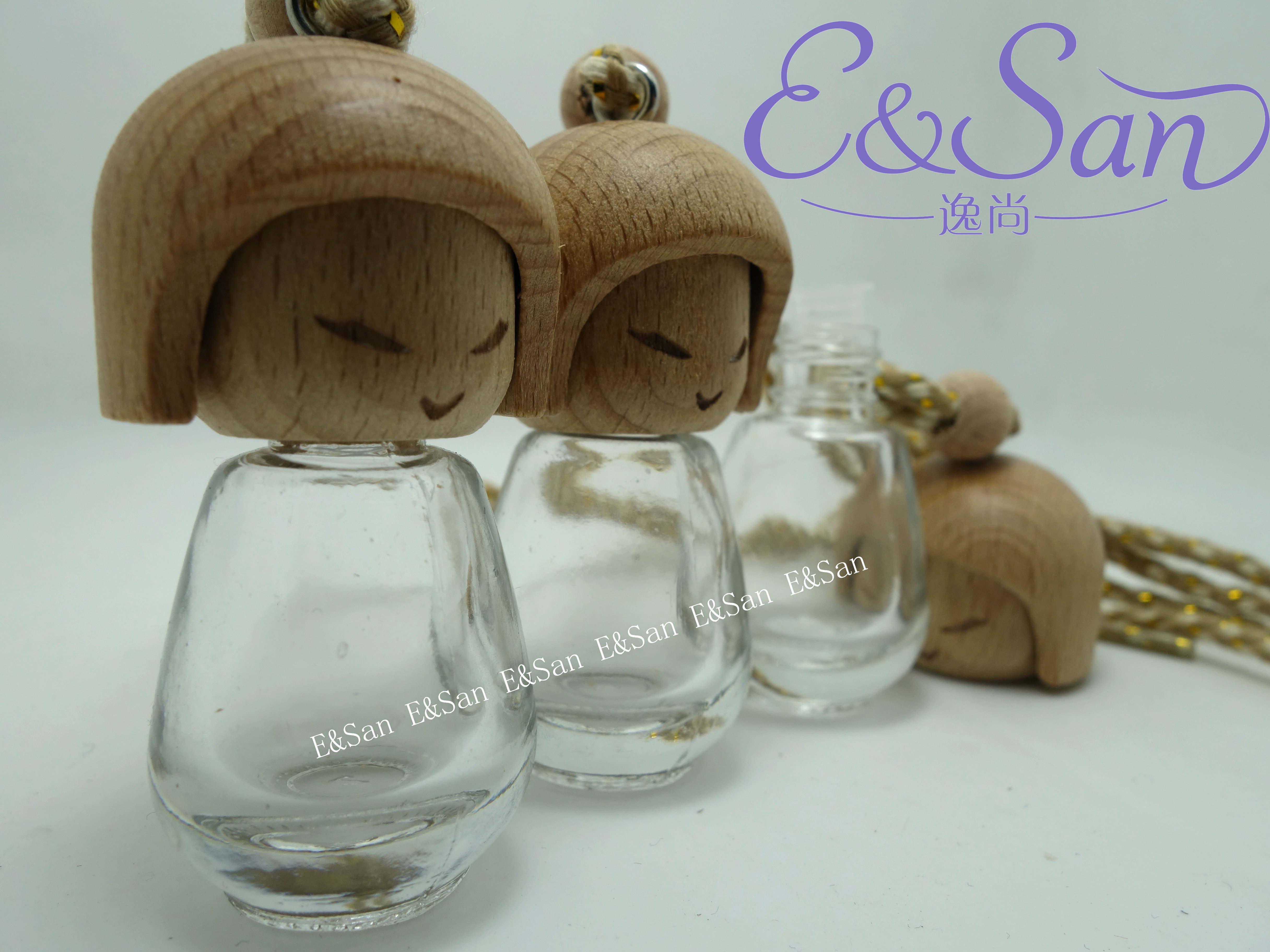 新款大头娃娃汽车香水挂件/FW17-8ML产品图