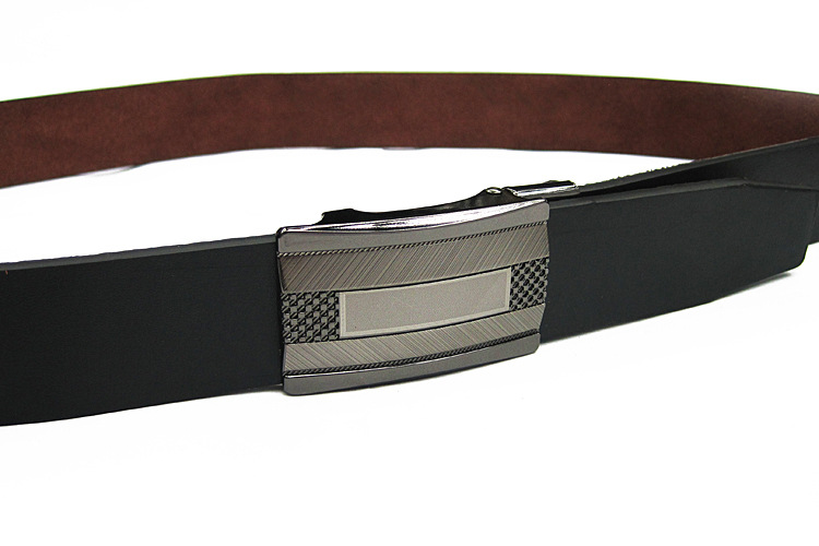 Men's High-Grade Leather Automatic Buckle Men's Belt Wear Formal Good Partner Application Scenario