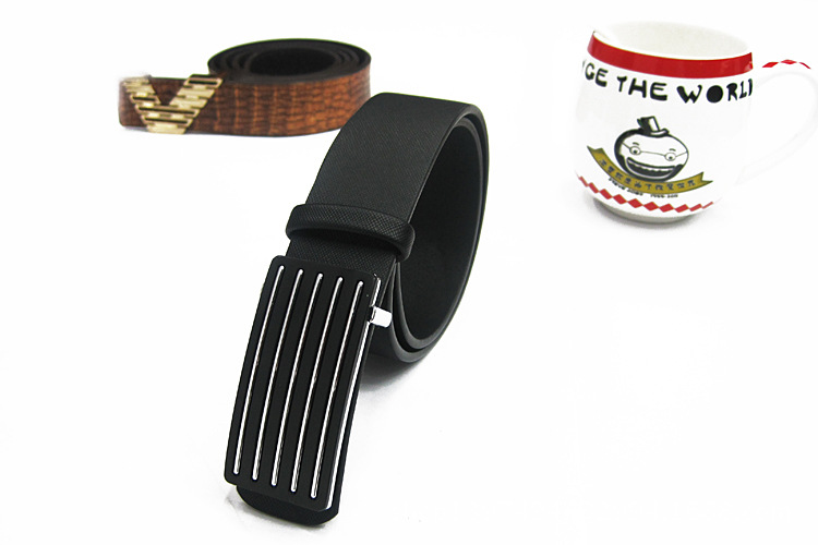 New Hot Leather Belt High-End Men's Leather Belt Cowhide Buckle Belt With Formal Wear Special details Picture