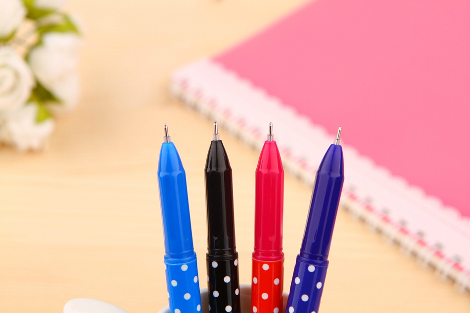 Magic Friction temperature-controlled erasable gel pen