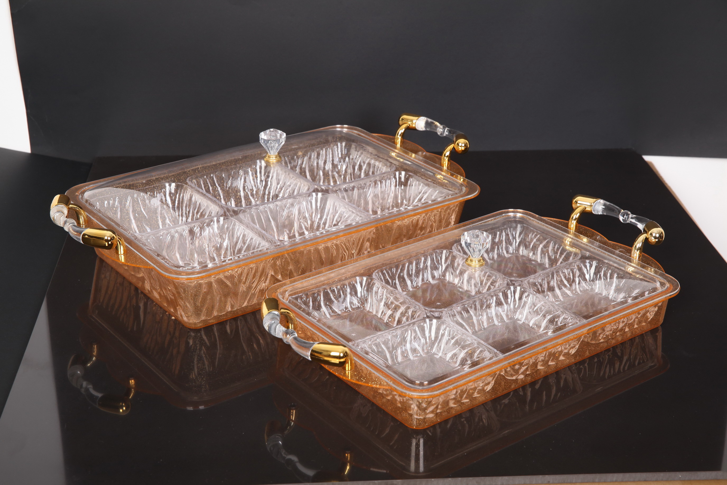 闪灵 亚克力 果盘 六格带盖 糖果盒 干果盒