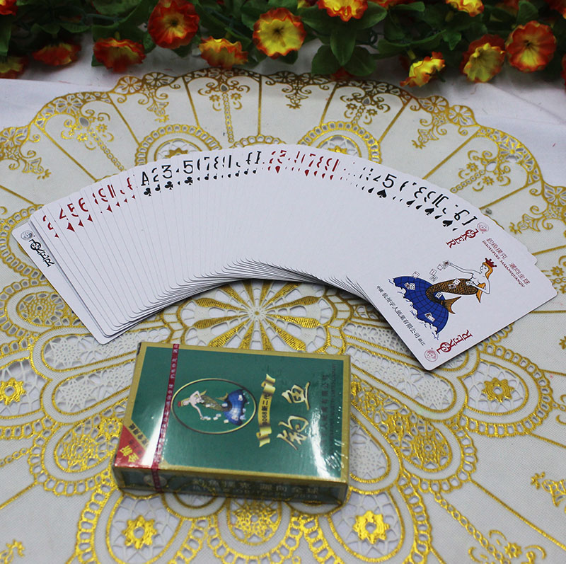 钓鱼封面扑克批发 特价扑克牌休闲娱乐 玩具桌游棋牌室