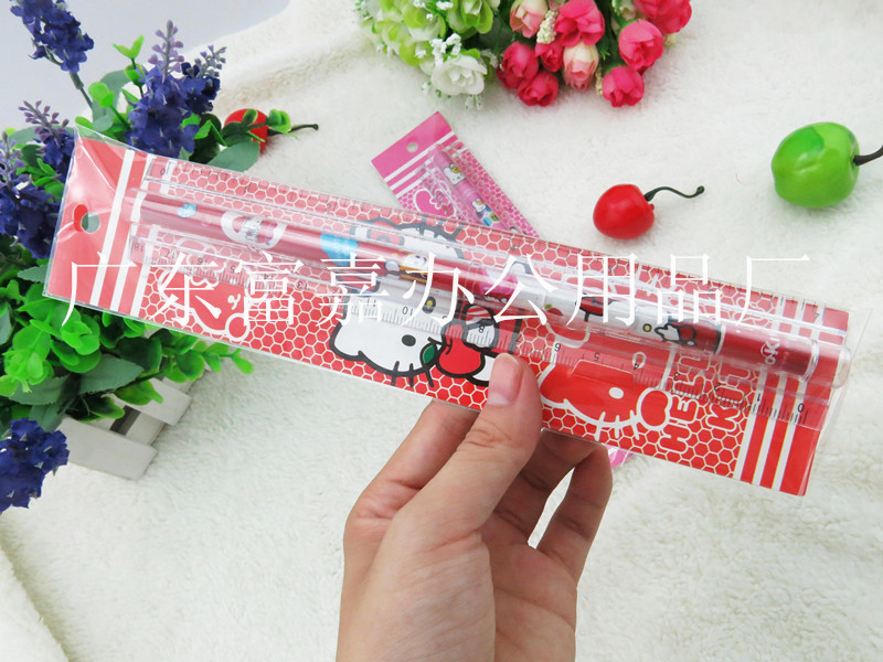18CM transparent HelloKitty pencil-holder (pencil inside) thumbnail