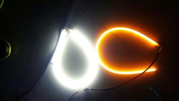 卤素灯/石英灯实物图