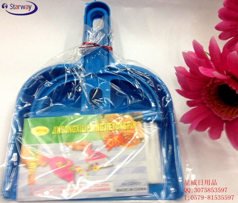 Plastic mini broom bucket combination computer dust brush mini broom combination factory direct sales