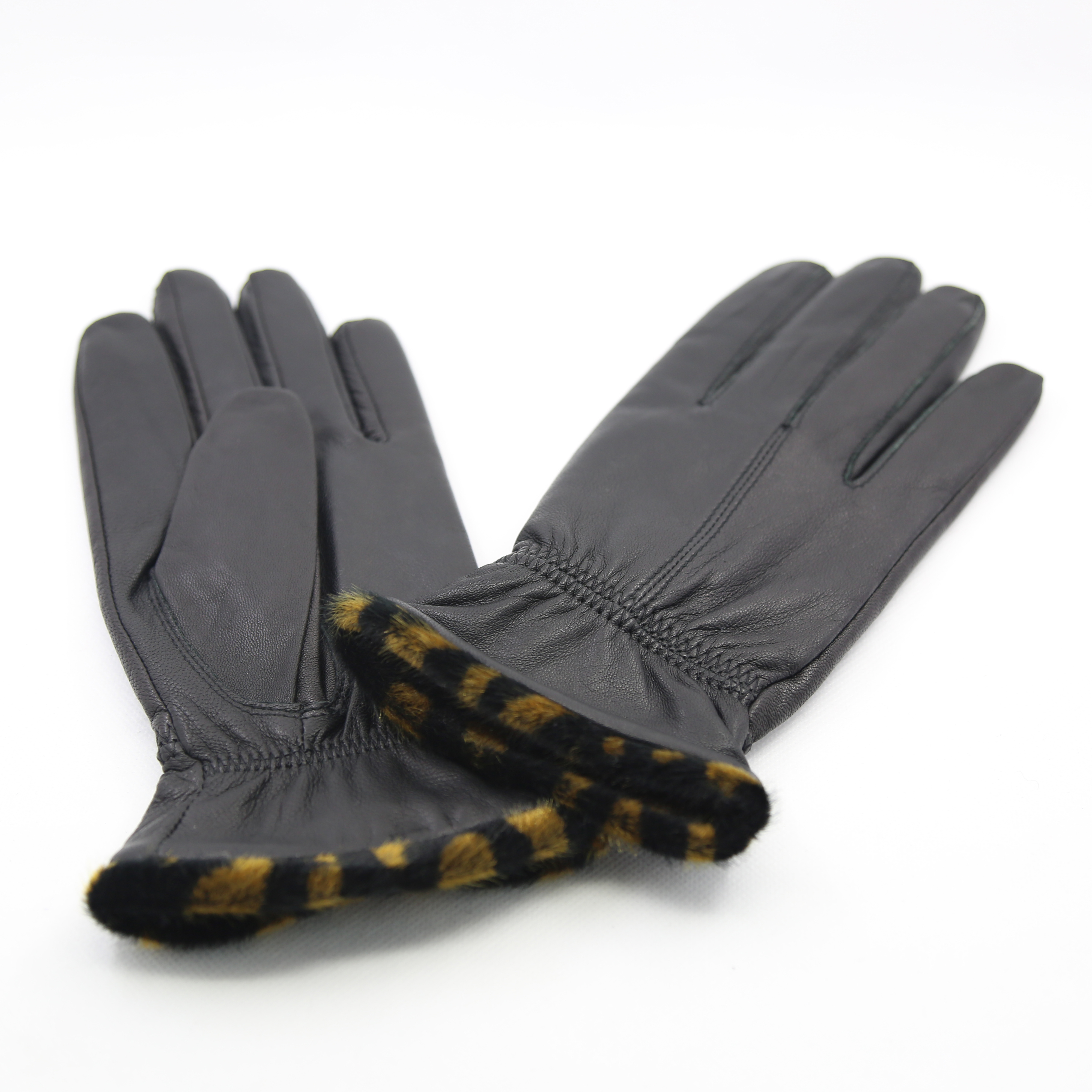 Leather gloves Women's car leather gloves Autumn winter Korean edition warm half whole sheepskin gloves