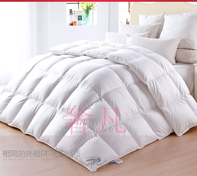 Seven-star hotel supplies: White goose down quilt, high-end down quilt core