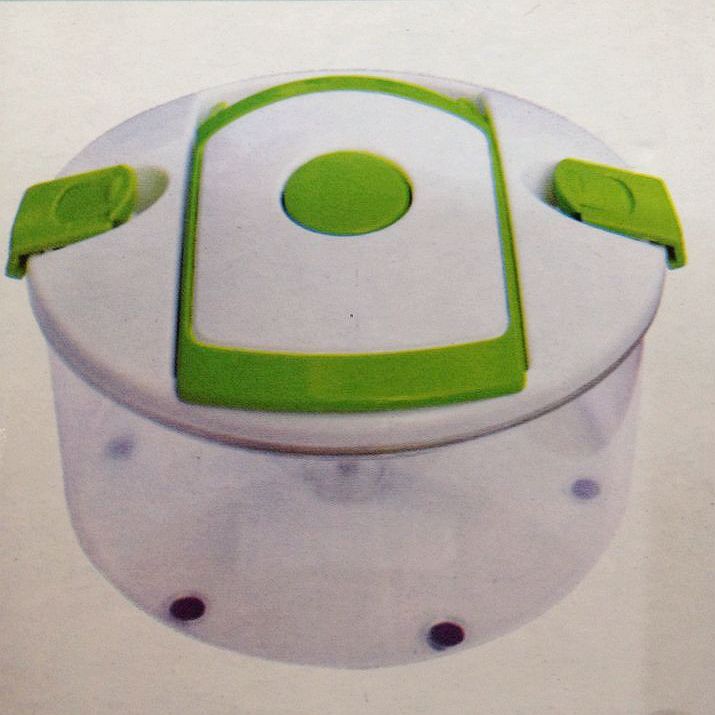 New vegetable cutter. Flat type. Machete. Planer. Slicing. Slice. Cut. Peel. Fruit Salad