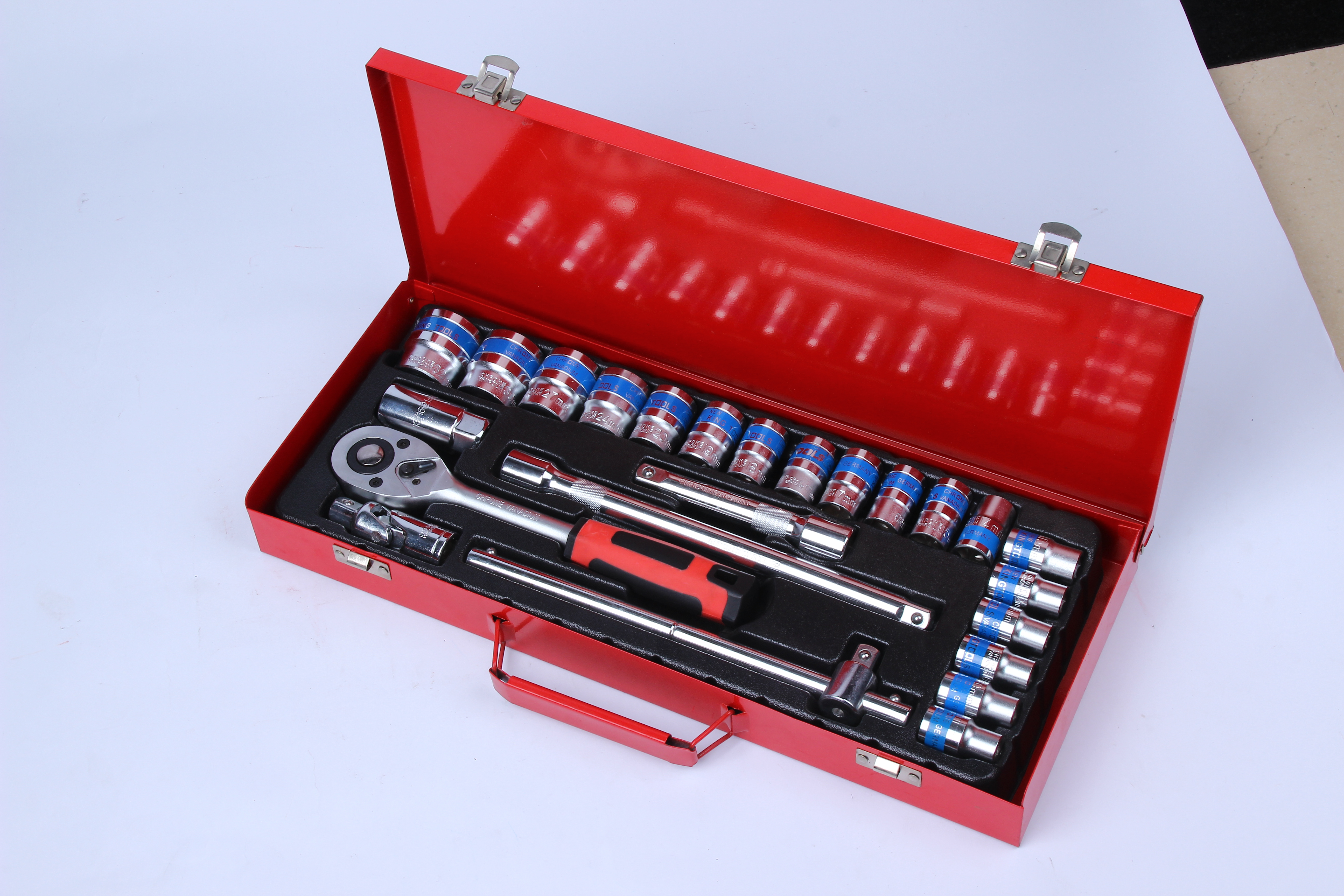 铬钒钢24件套汽车套筒五金工具组合汽修机修扳手组套修理套装