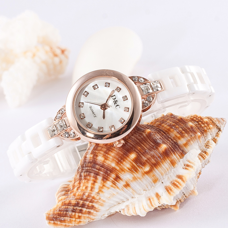【巨便宜】镶钻陶瓷表 陶瓷女表韩版时装表 潮时尚女士手表产品图