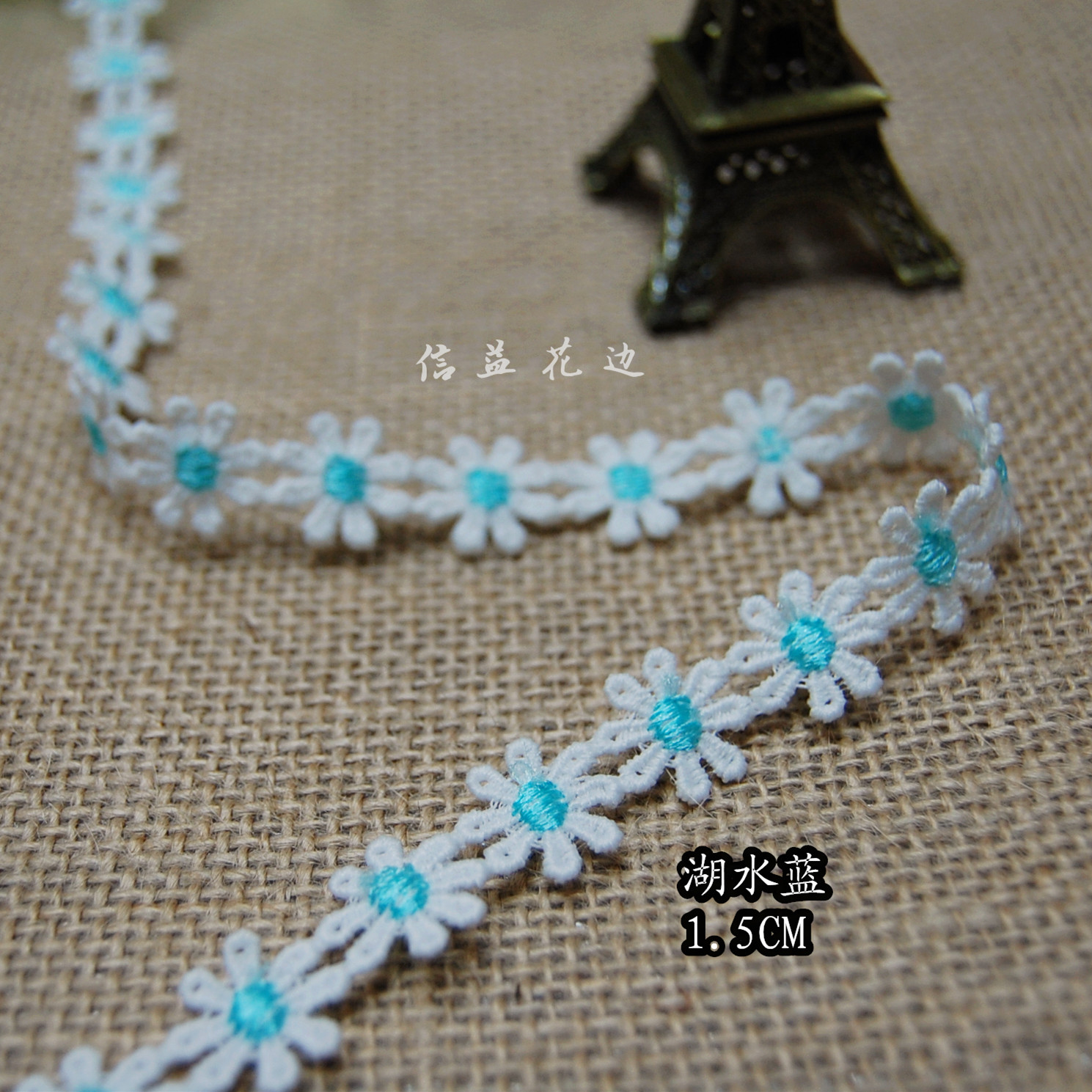 Nuevo lanzamiento pequeño doble color leche seda 1,5 cm 8 pétales flores soluble en agua bordado DIY ropa accesorios