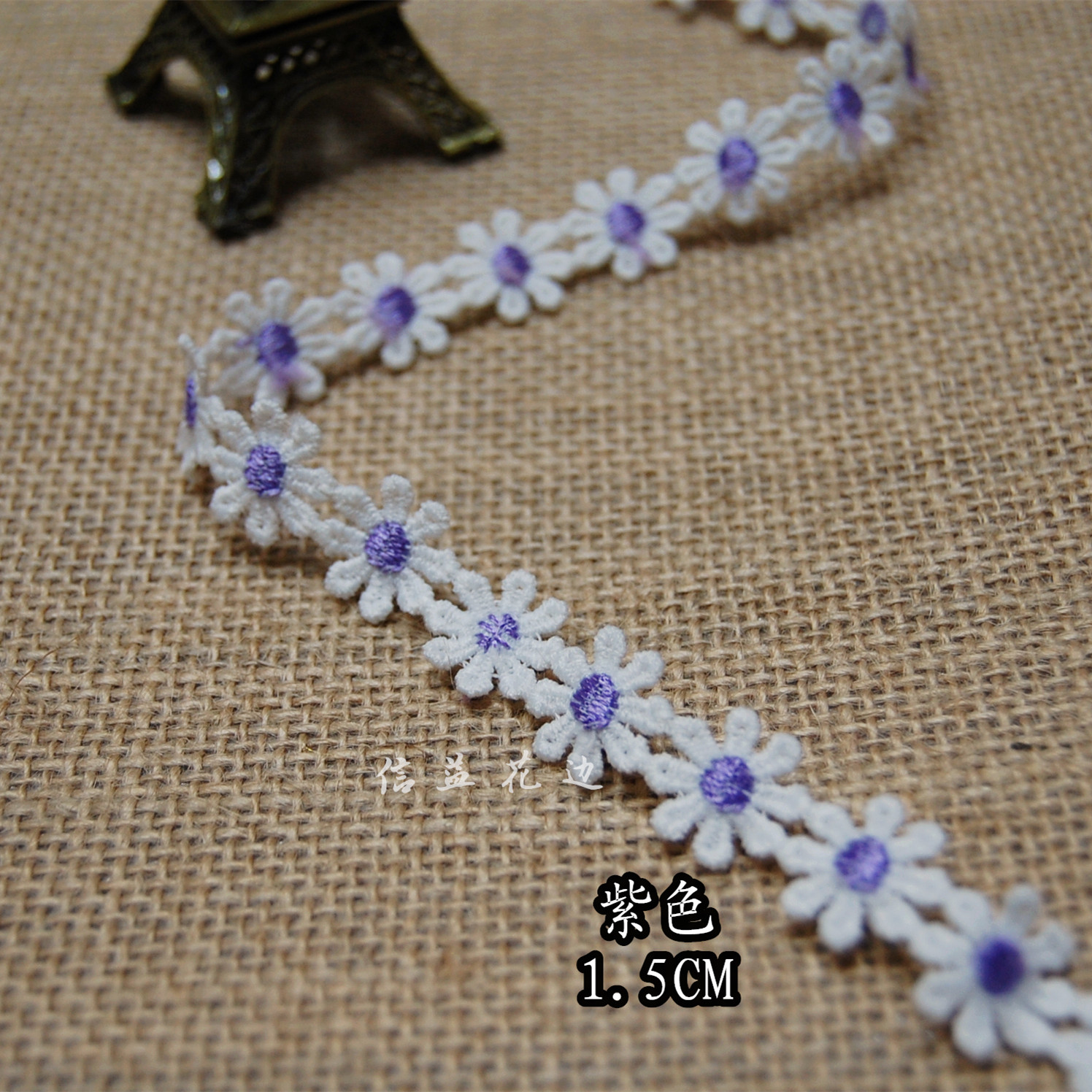 Nuevo lanzamiento pequeño doble color leche seda 1,5 cm 8 pétales flores soluble en agua bordado DIY ropa accesorios Application Scenario