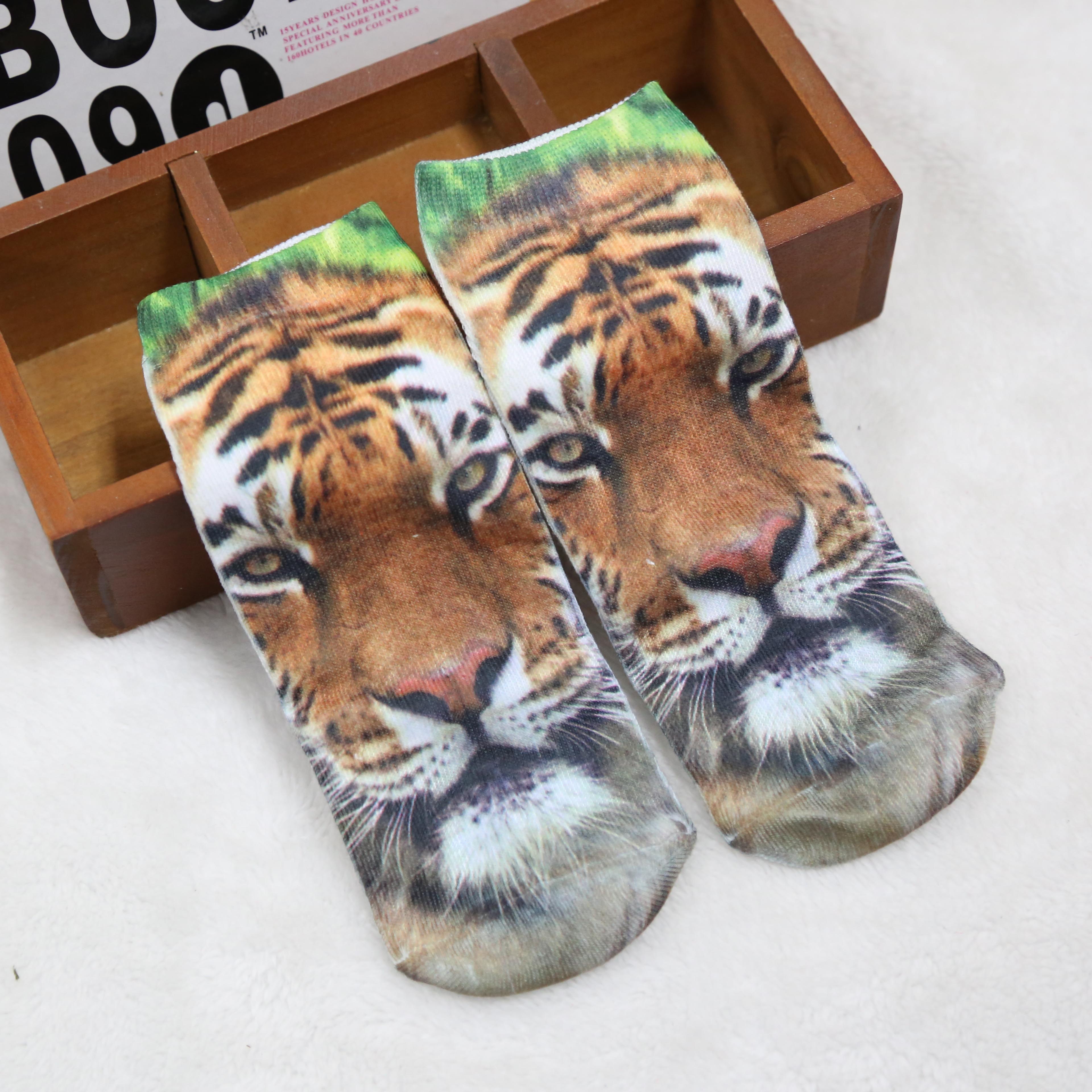 Wholesale of children's short socks, straight socks, and printed socks for foreign trade. Available styles and mixed batches Specification image