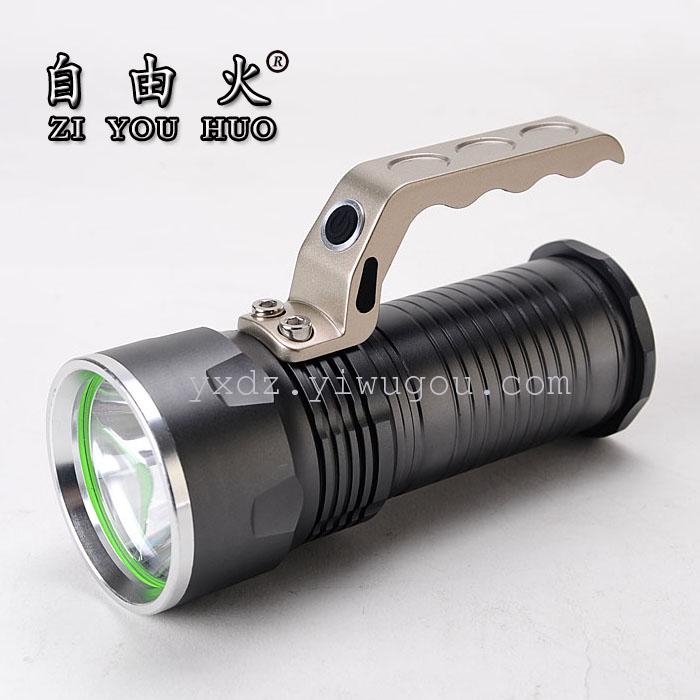 Portable searchlight imported LED charging long-range flashlight Outdoor camping strong light T6 factory direct sales portable lamp