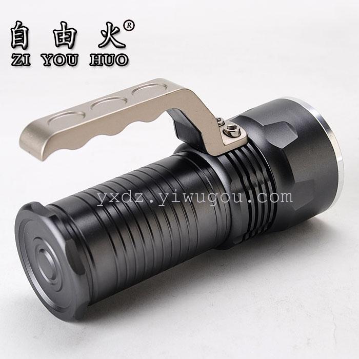Portable searchlight imported LED charging long-range flashlight Outdoor camping strong light T6 factory direct sales portable lamp details Picture