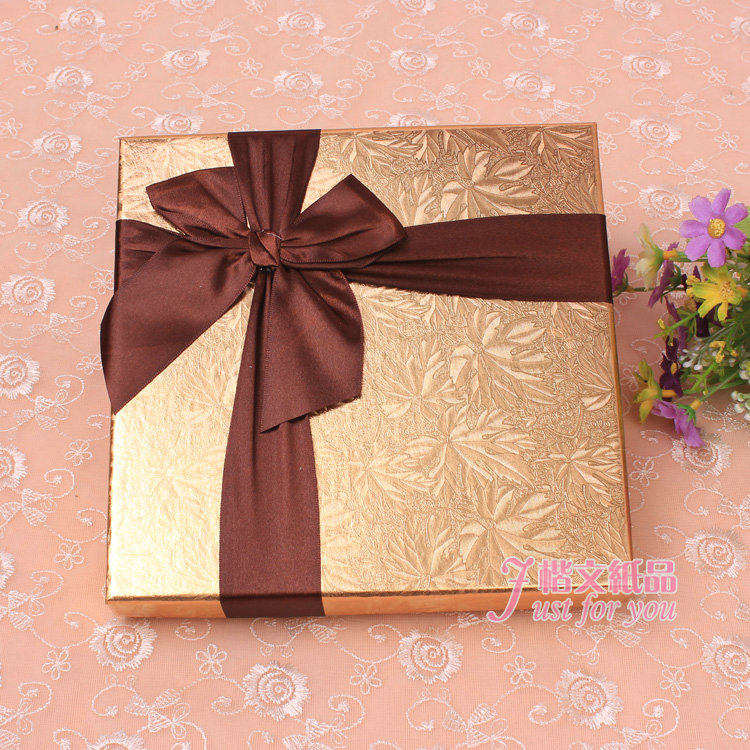 Gold 25 bars chocolate box ribbon bow Valentine gift box