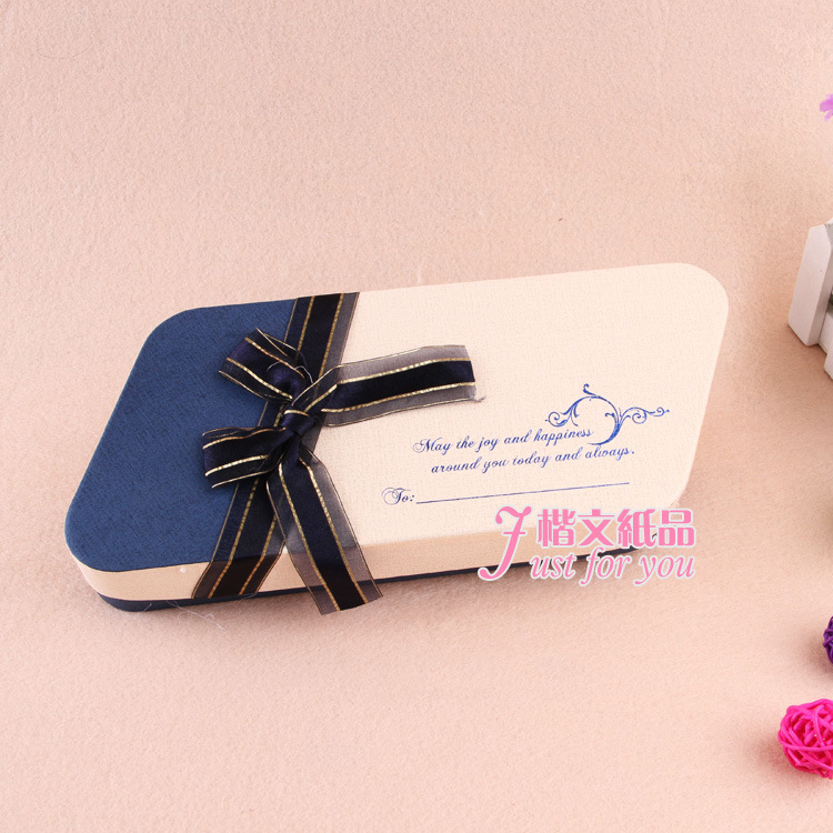 爆款18格巧克力盒包装盒丝带礼品盒 情人节巧克力包装盒产品图