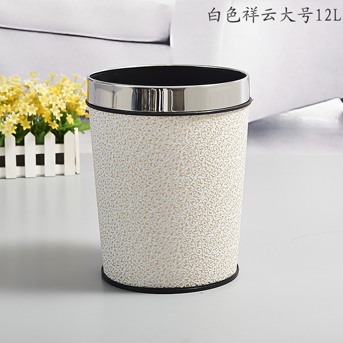 垃圾桶实物图