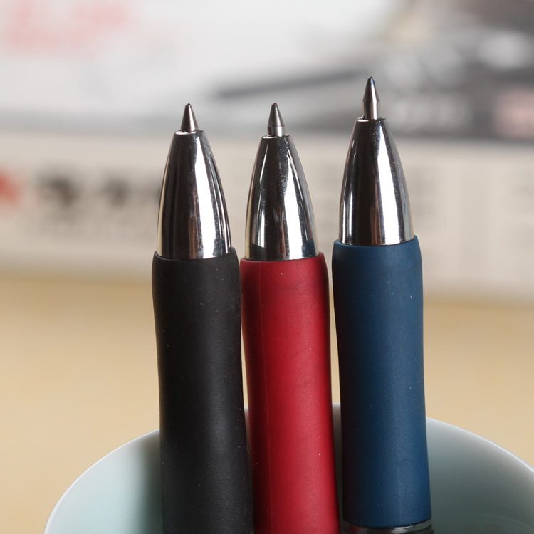 Wanbang K36 Office Press Test Gel Pen (Red, Blue, Black) Application Scenario