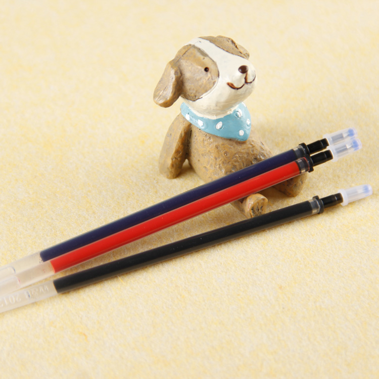 131 Office pen refill, business signature refill, neutral pen refill, 0.7mm Application Scenario