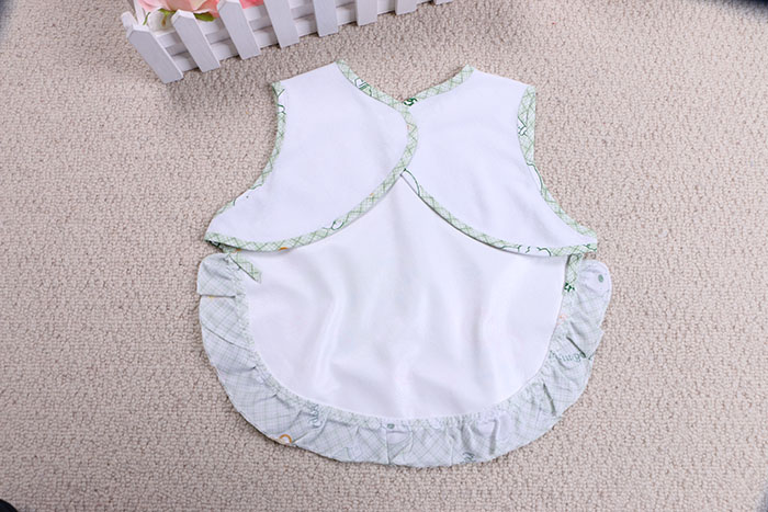 Newborn Baby Bib Pure Cotton Cute Cartoon Pure Cotton Bib Baby Supplies Specification drawing