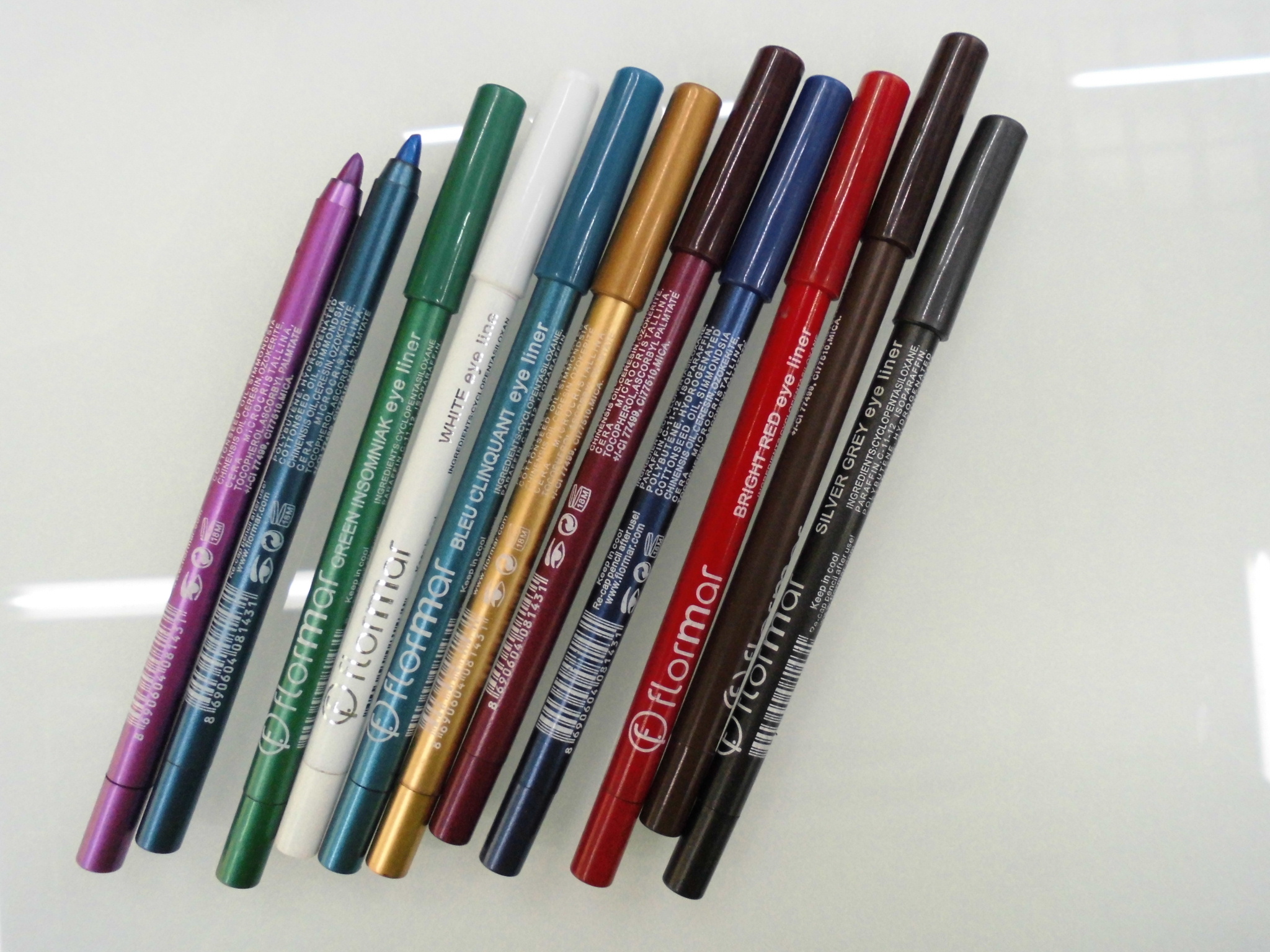 Wholesale 12 color eyeshadow make-up pencil lip pencil eyebrow pencil eyeshadow pencil eyeliner eyeliner