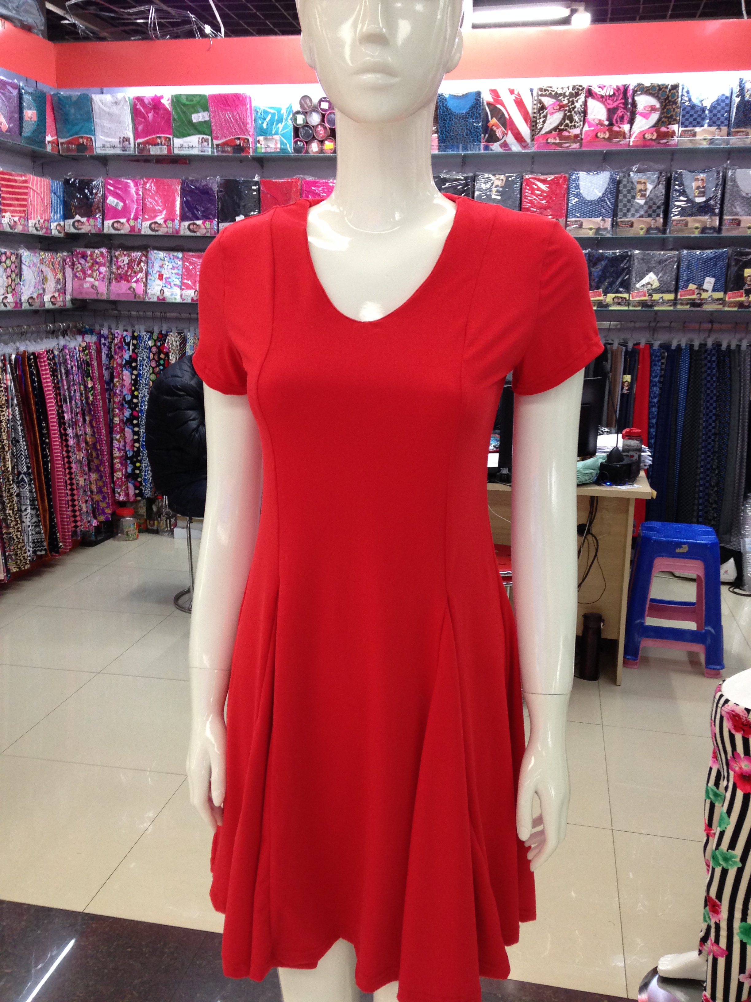 2024 Factory direct sales new dress new style details Picture