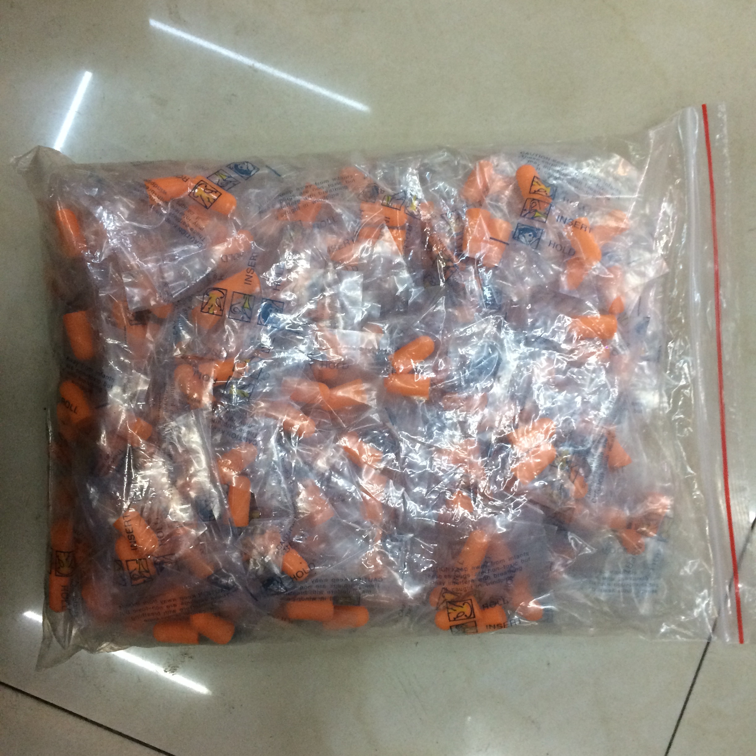 防护耳塞实物图