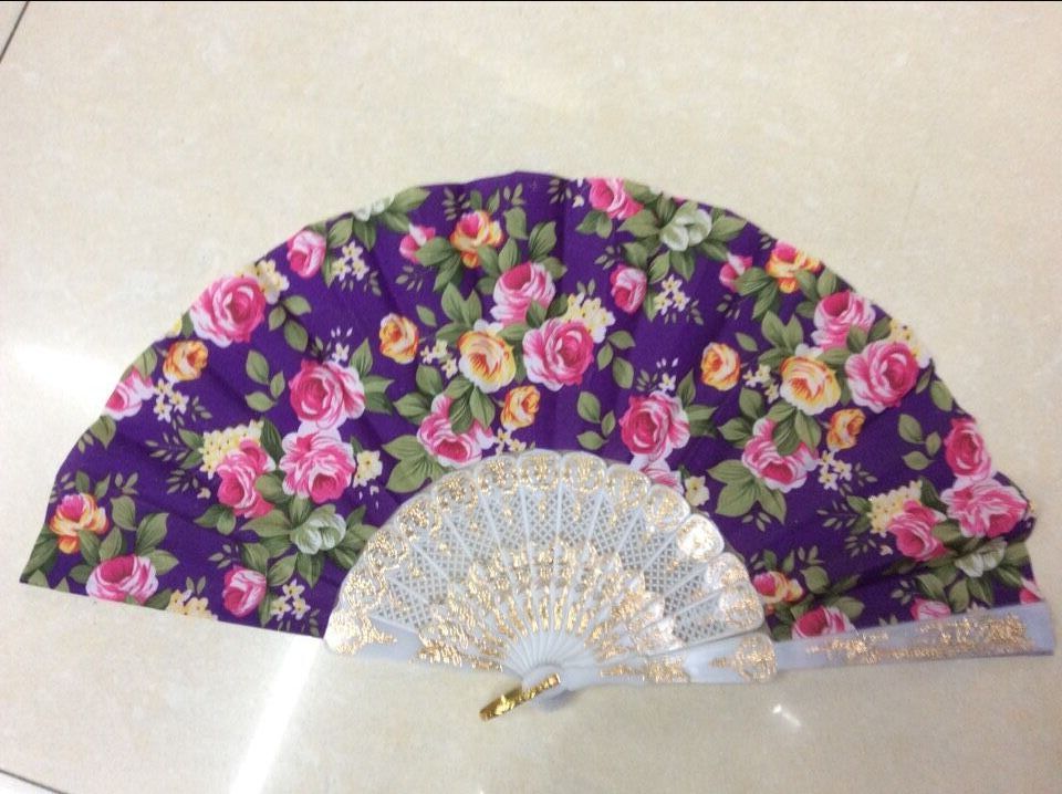 塑料工艺品实物图