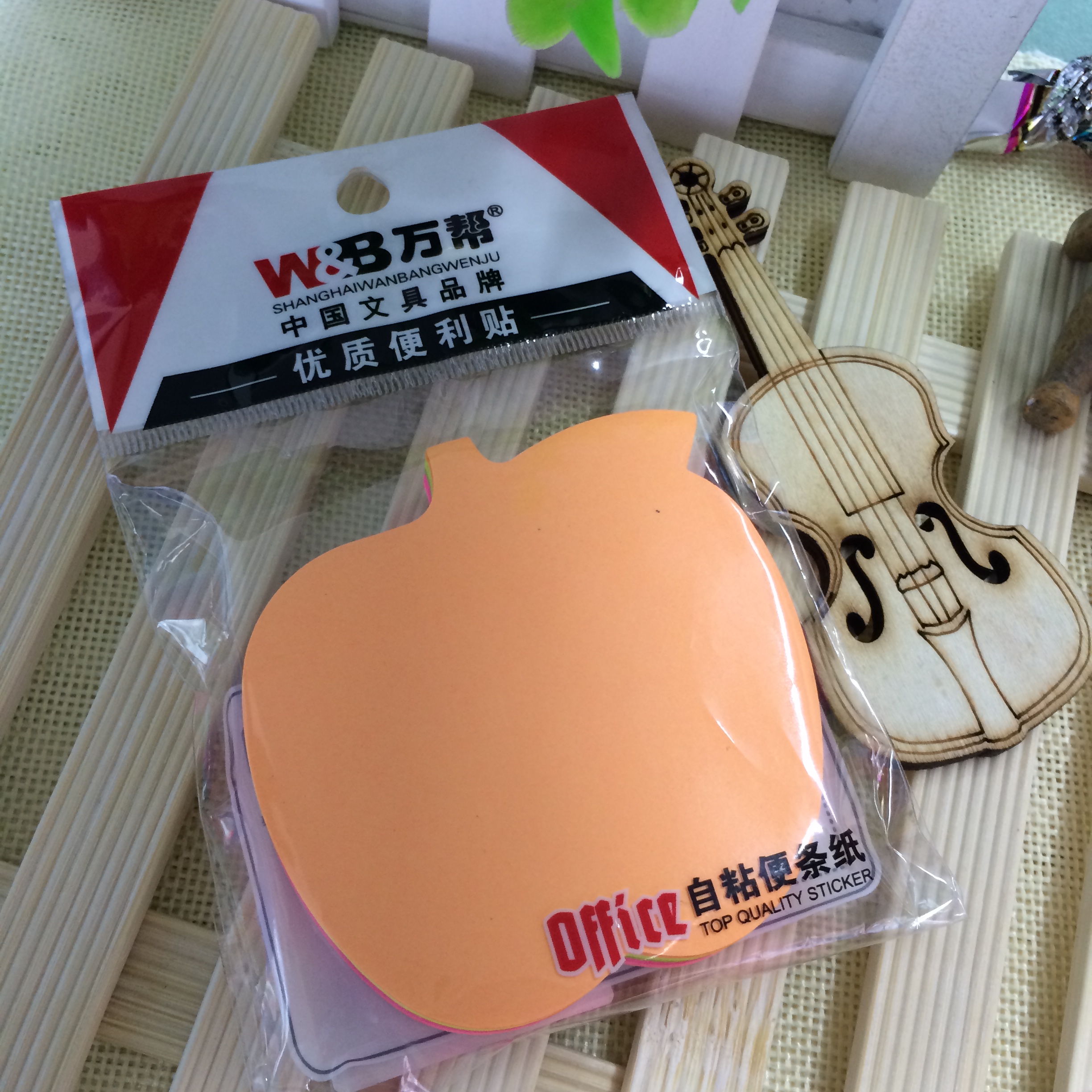 1822 Fruit-shaped easy-tear high-quality sticky notes, cartoon and cute sticky notes details Picture