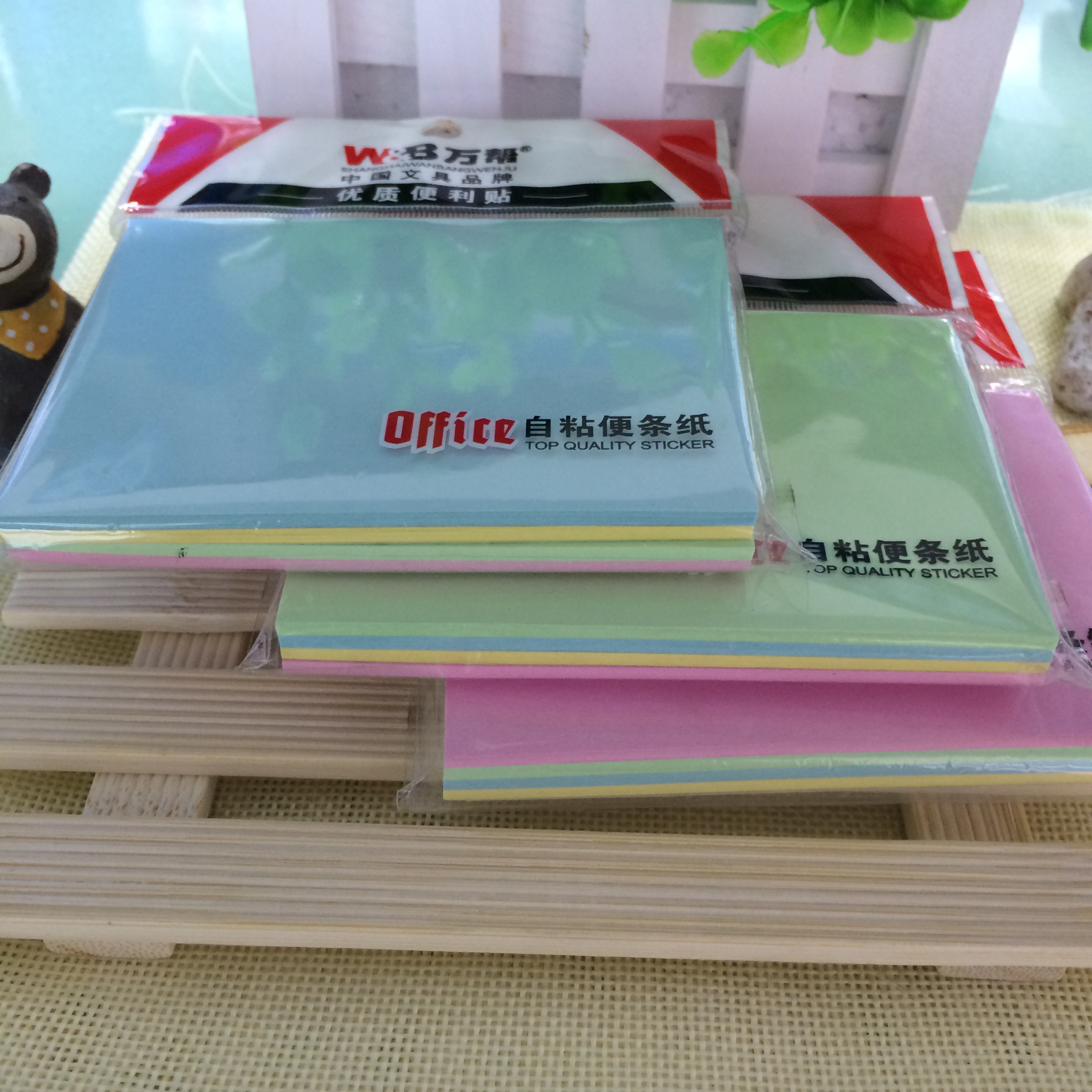 1818 Creative Sticky Notes, 100 pages of high-quality color sticky notes Application Scenario