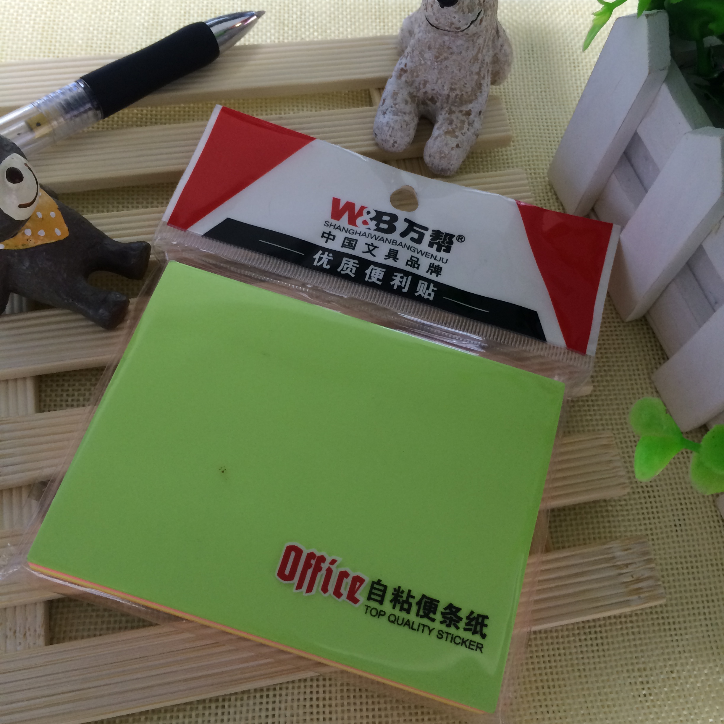 Wanbang 1833 Creative Sticky Notes, 100 pages of high-quality fluorescent laminated sticky notes Specification image