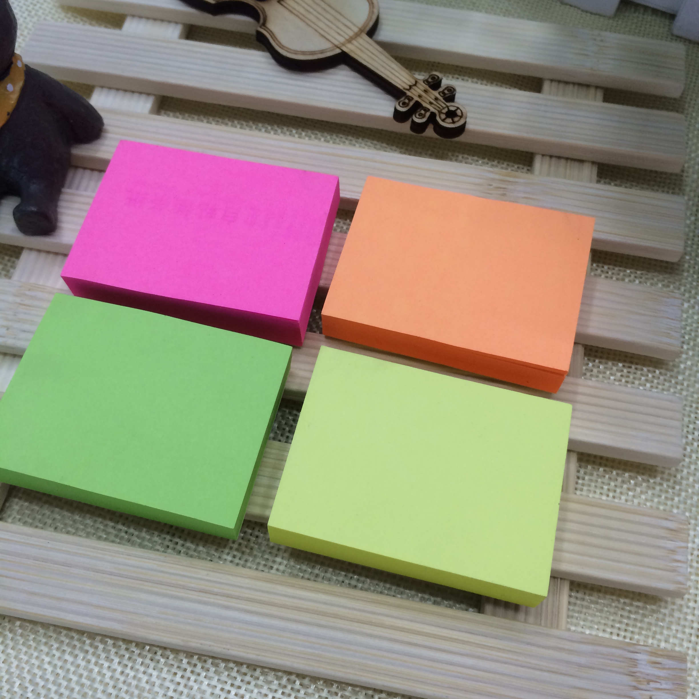 1835 Convenience sticker bricks, 4-color fluorescent universal stickers, stationery wholesale details Picture