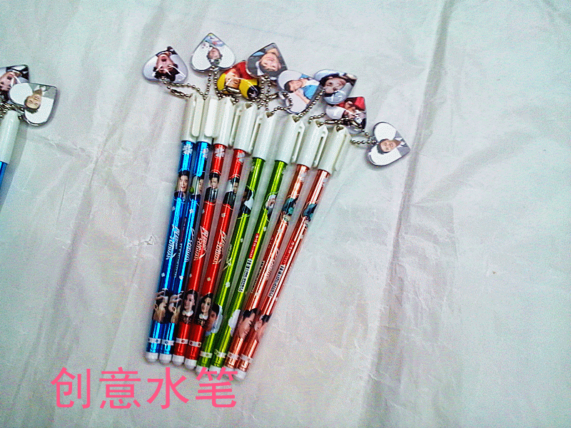 学生文具中性笔水性笔水笔批发义乌文具签字笔批发 新奇特产品