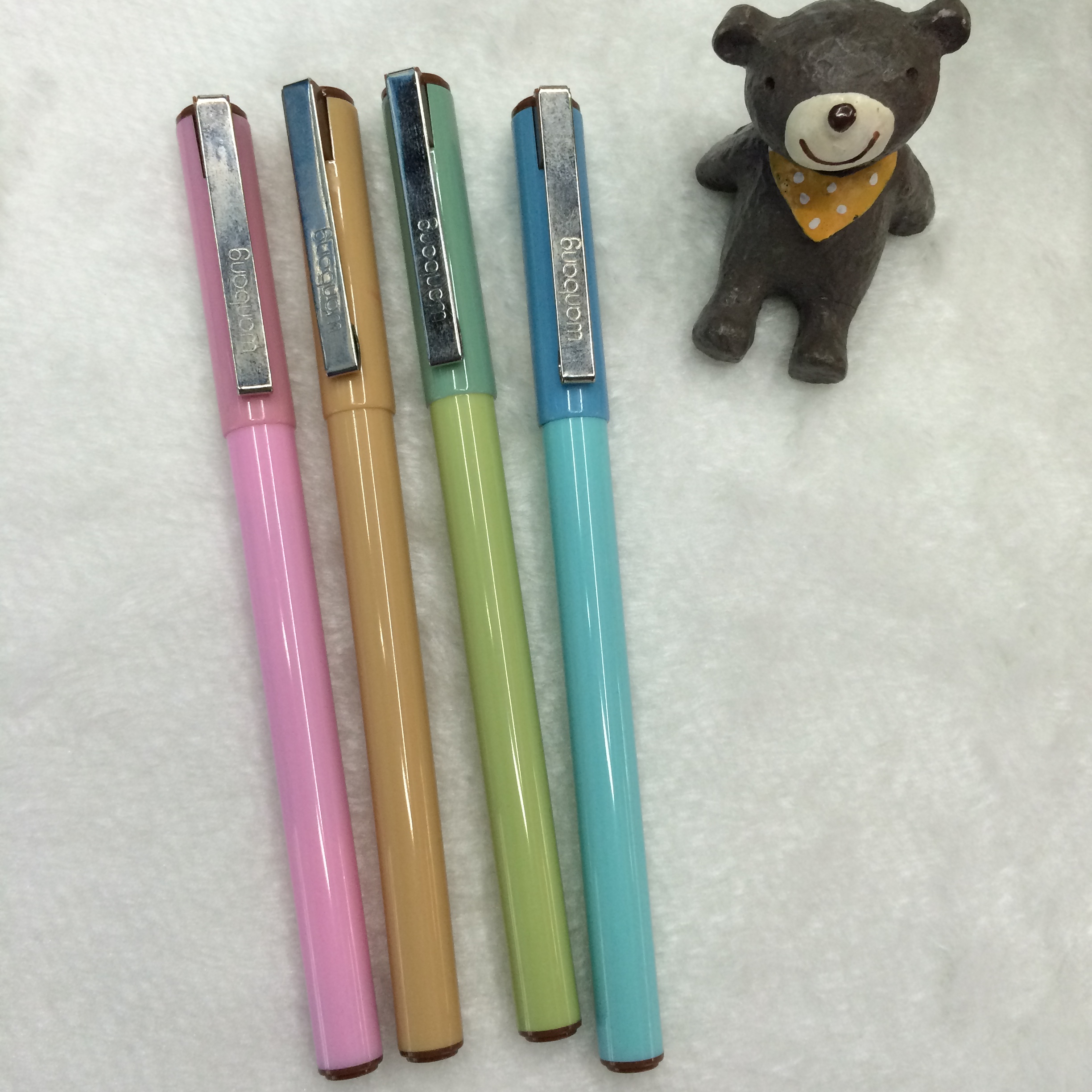 Wanbang 3591 model 4 card-absorbing candy-colored student gel pens, 0.5mm Specification image