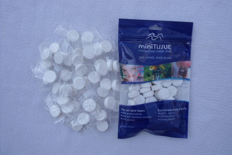 颗粒糖果无纺布一次性压缩毛巾出差旅行便携式洗脸巾