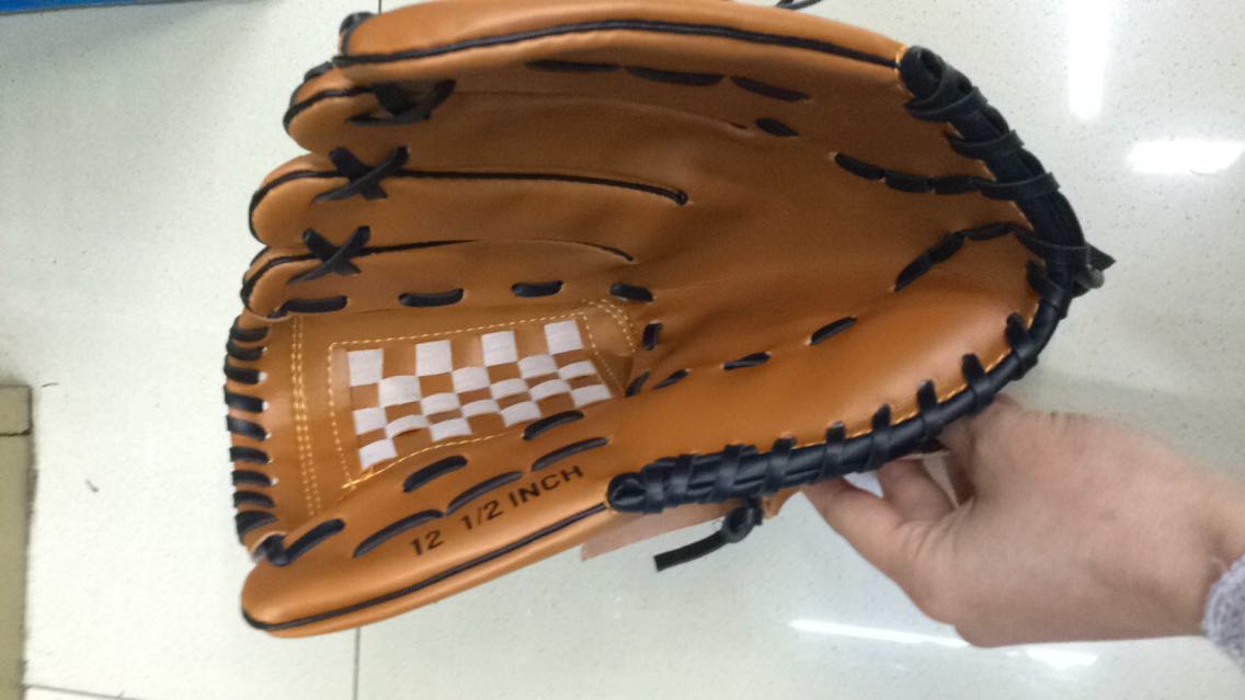 现货供应PVC儿童棒球手套正手