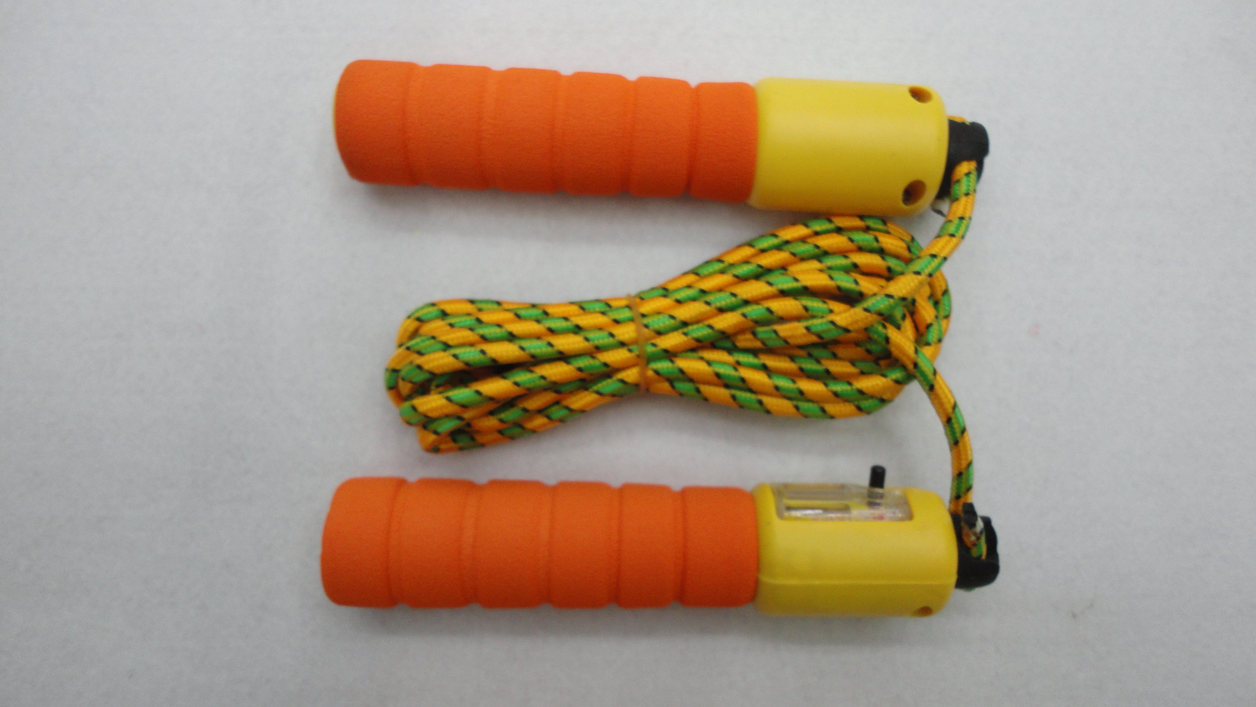 厂家直销跳绳 机械计数跳绳 海绵套跳绳 塑料pvc跳绳产品图