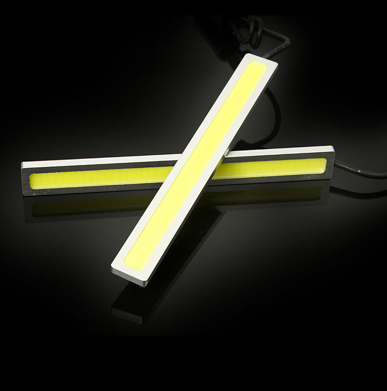 汽车用品/汽车用品led/车载USB/车载香薰机/车载充电器细节图