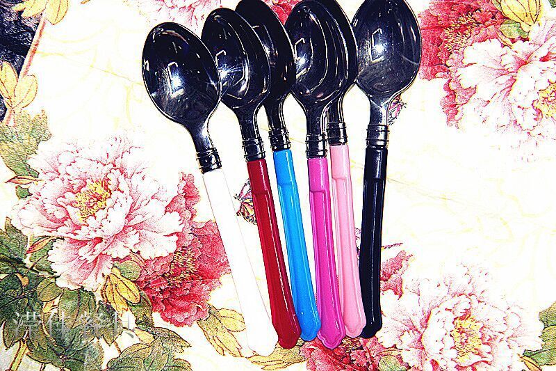 Disposable Spoon Plastic Spoon Water Spoon full figure