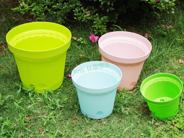 Manufacturers wholesale bottom flowerpots new color flowerpots wave flowerpots 2001-2006 thumbnail