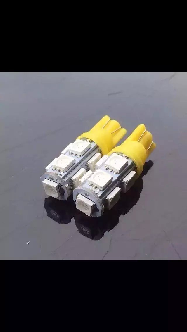 汽车T10-5050-9灯示宽灯插泡