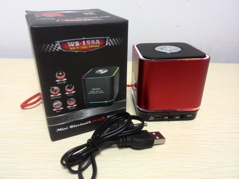 蓝牙音箱实物图