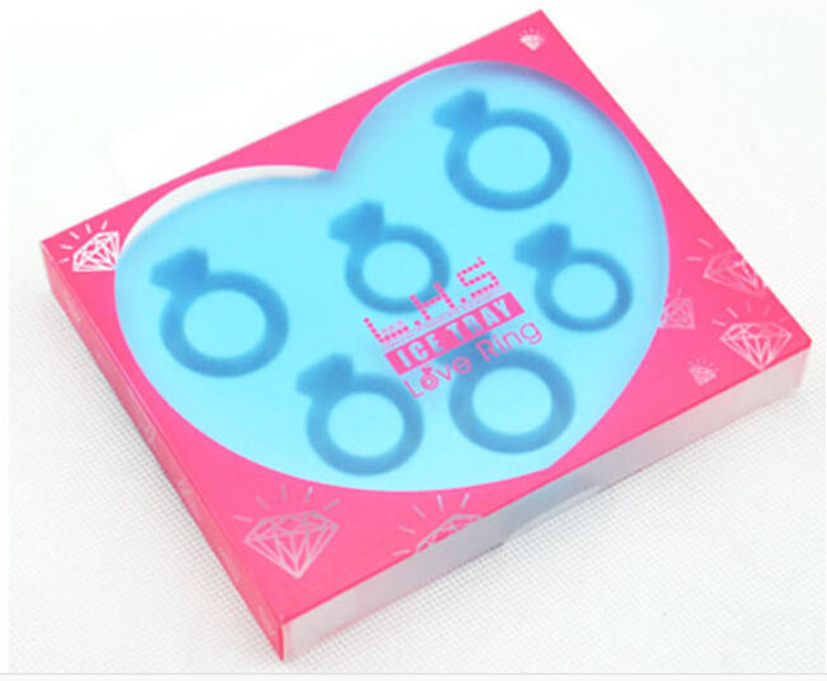 Yiwu Haohuo Ai Ice Ring, ice grid ring design, ice grid chocolate cake mold Application Scenario