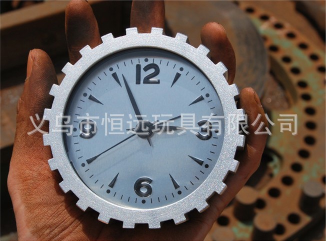 Sanxing desktop gear clock Retro gear clock Mini gear clock thumbnail