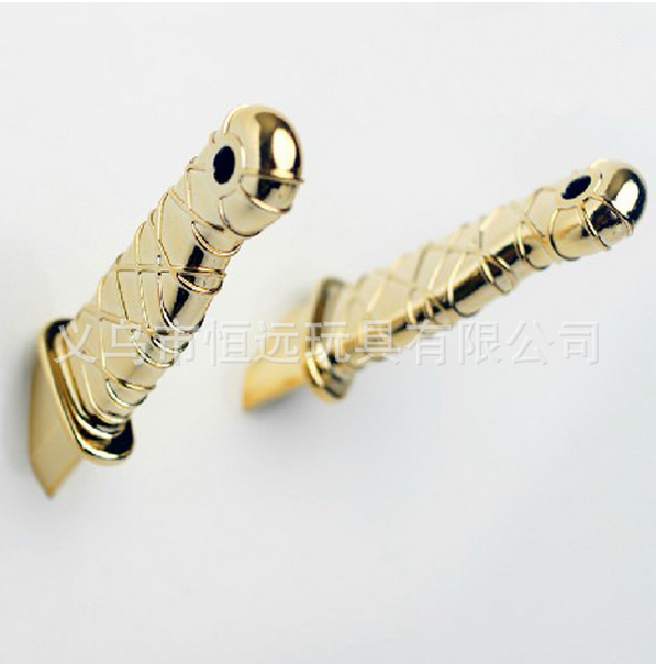 Flying knife magnet knife refrigerator sticker creative novelty gift