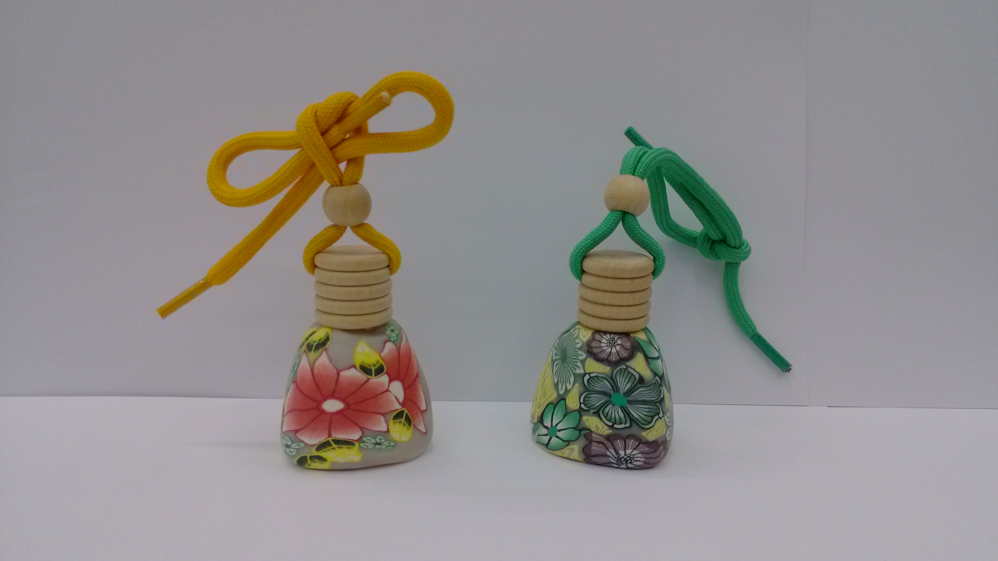 RG19-15ML汽车挂件香水瓶/玻璃瓶/软陶瓶/精品车挂产品图