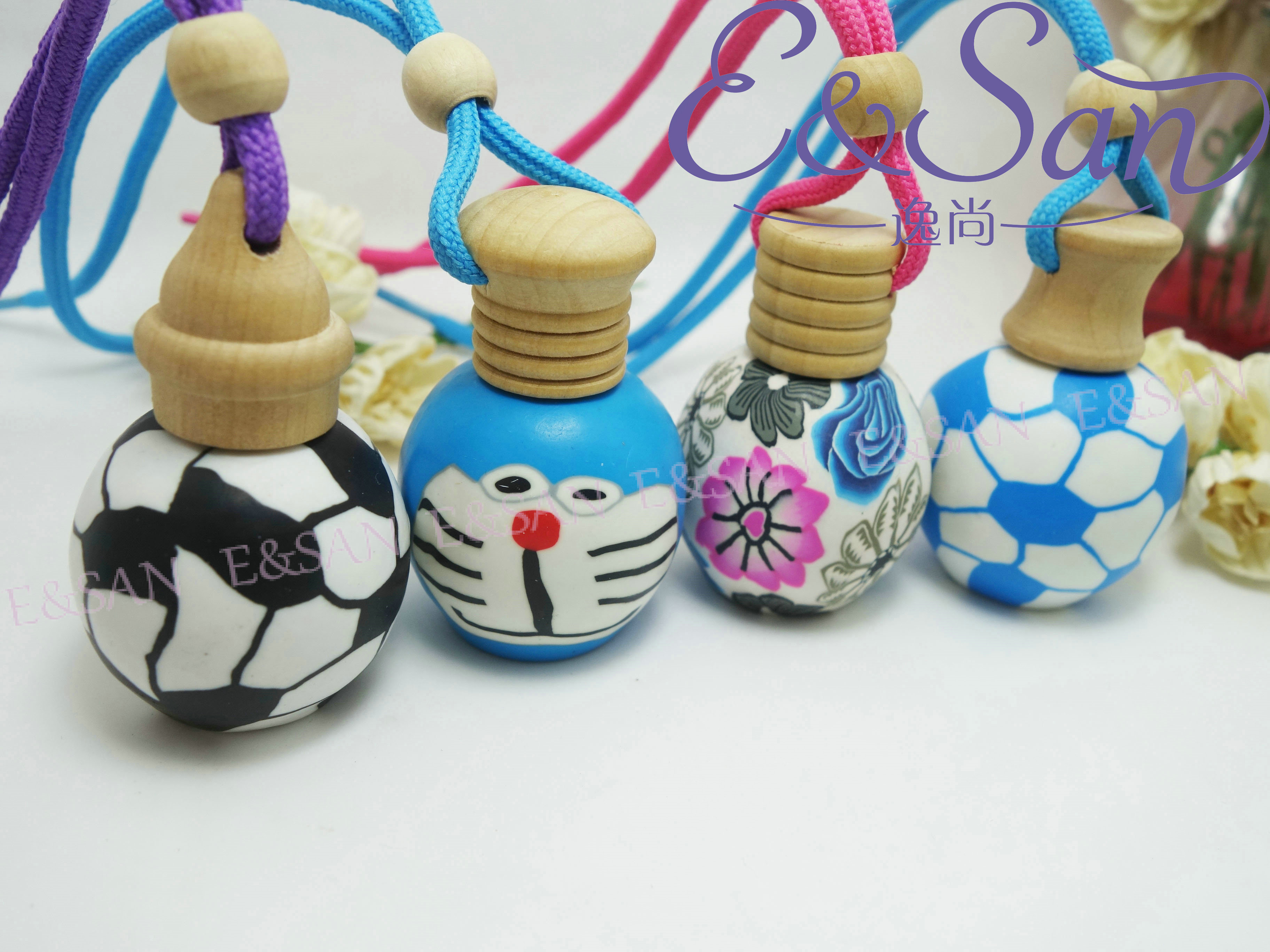 厂家直销爆款RG10-15ML全包软陶香水瓶玻璃汽车挂件产品图